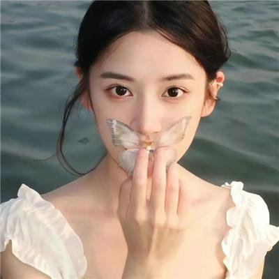 我的左手右手海报